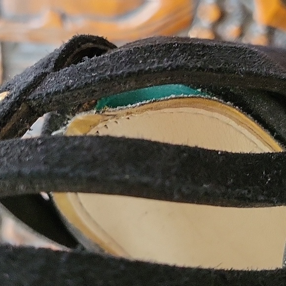 Black suede sandal - Picture 3 of 6